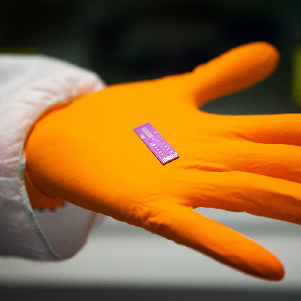 micro and nano electrodes & biosensors 1